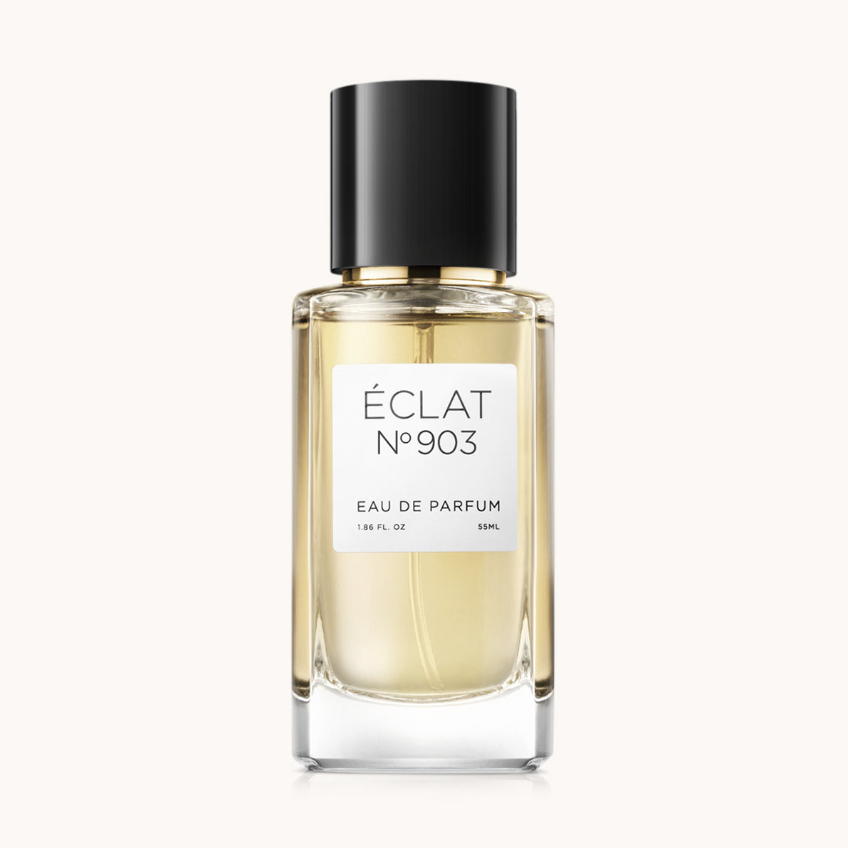 Facettierter Glasflakon von ÉCLAT VIP - Dry Fruits, Vanilla & Tobacco mit schwarzem Verschluss und weißem Etikett.