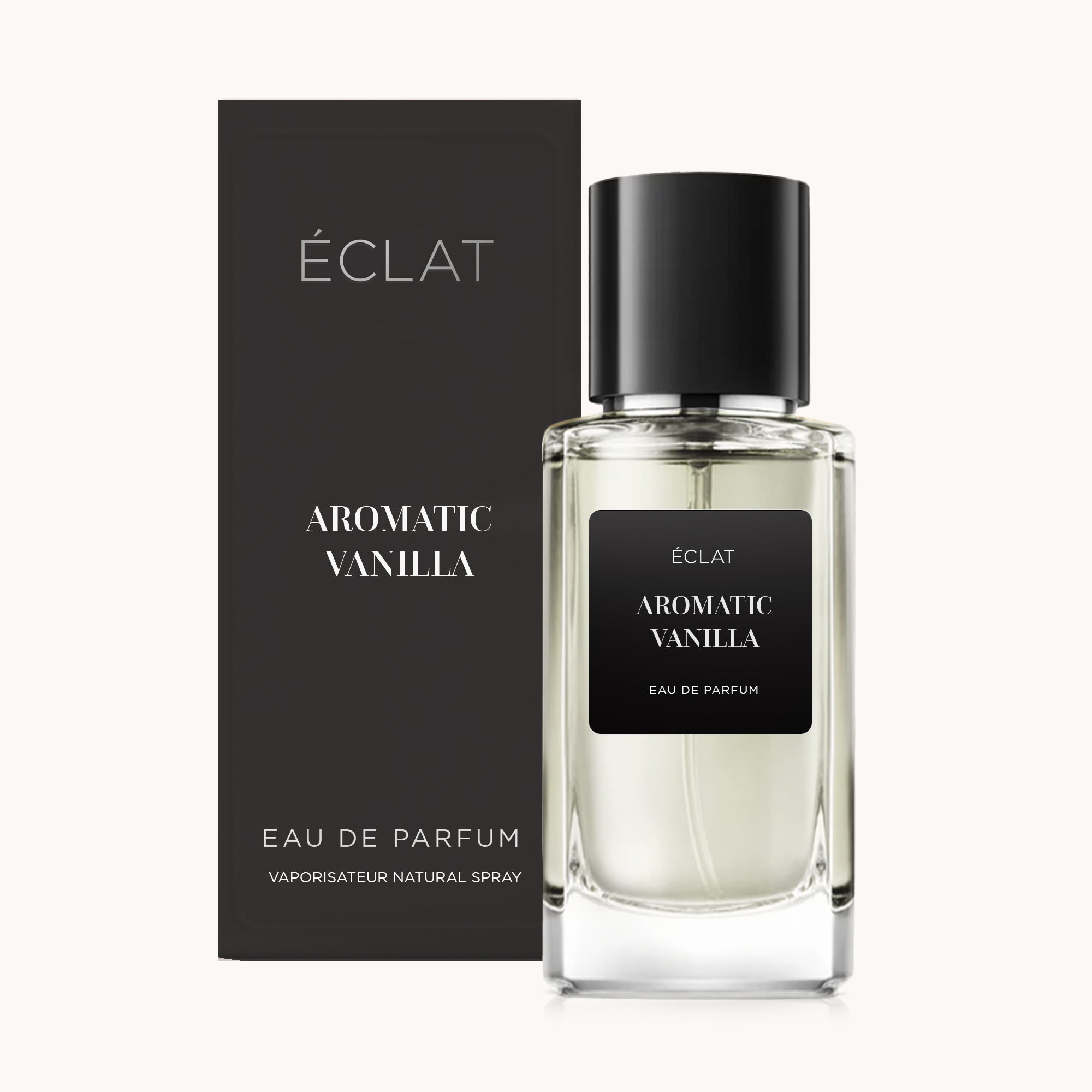 ÉCLAT Aromatic Vanilla in einem klaren Glasflakon mit schwarzem Etikett, ergänzt durch die elegante schwarze Verpackung.