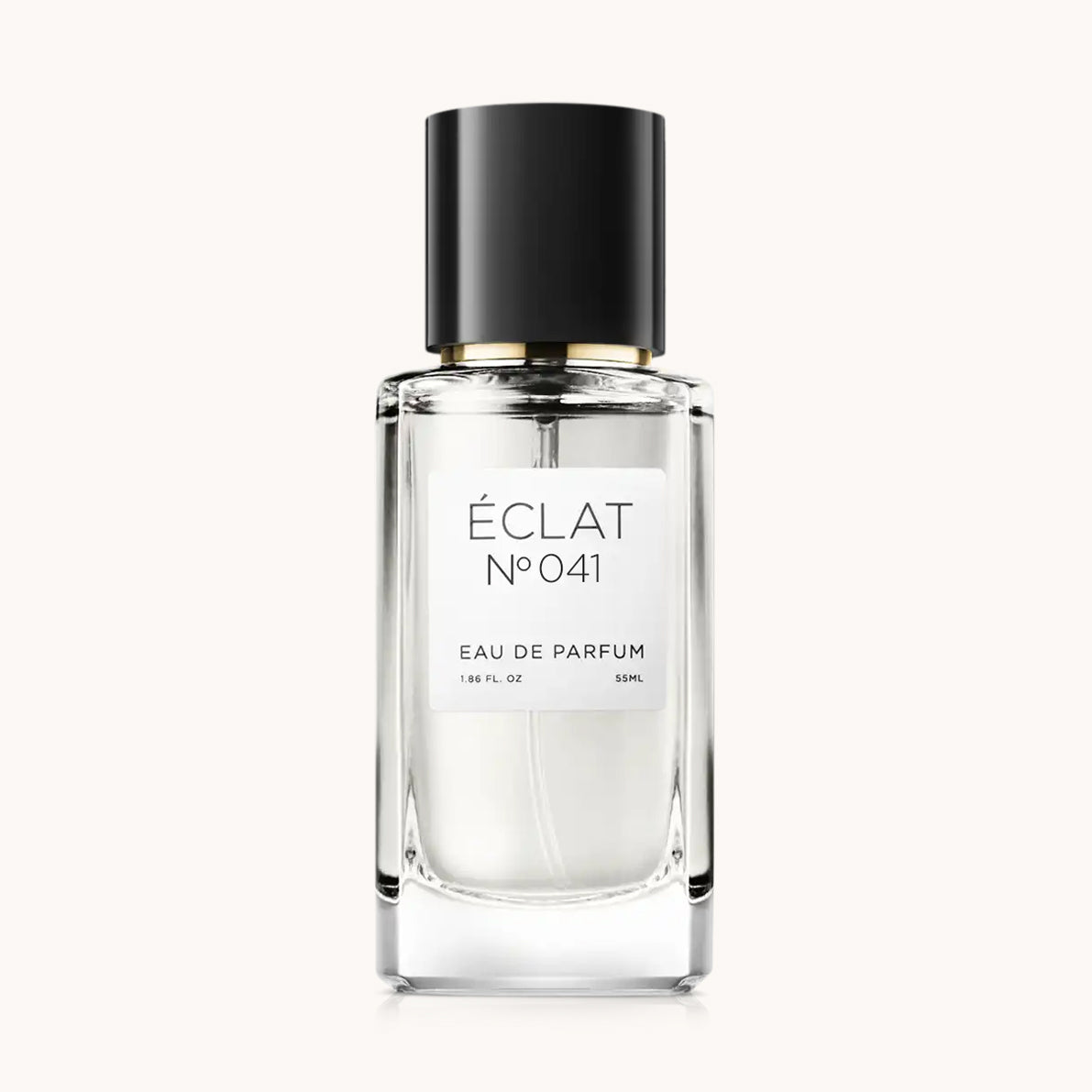 Facettierter Glasflakon von ÉCLAT VIP - Fruity Cassis mit schwarzem Verschluss.