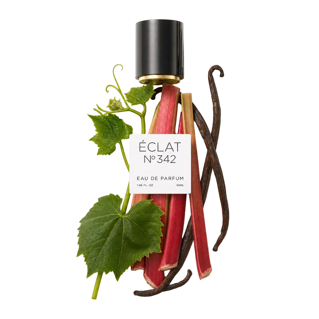 Ein Arrangement aus Rhabarberstangen, Vanilleschoten und Weinblättern umrahmt eine schwarze Kappe mit Etikett, das ÉCLAT Green Vanilla darstellt.