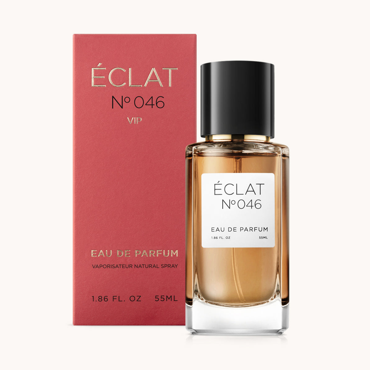 Ein eleganter Glasflakon des ÉCLAT VIP - Oud & Praline Parfums mit schwarzem Verschluss, begleitet von einer roten Box.