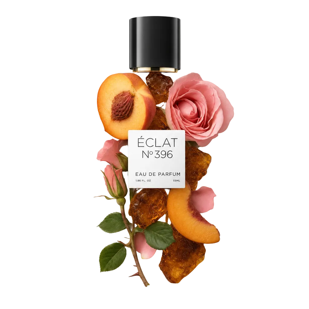Ein Arrangement mit einer rosa Rose, Pfirsichscheiben und Bernsteinsteinen um eine schwarze Kappe mit ÉCLAT Rose & Peach Etikett.