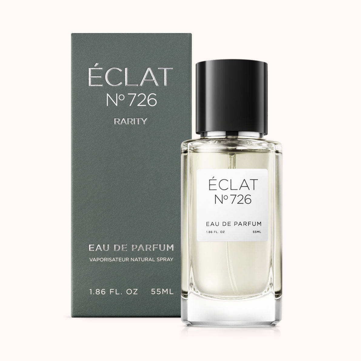 Ein facettierter Glasflakon von ÉCLAT Anise & Heliotrope mit schwarzem Verschluss, neben einer eleganten dunklen Box positioniert.
