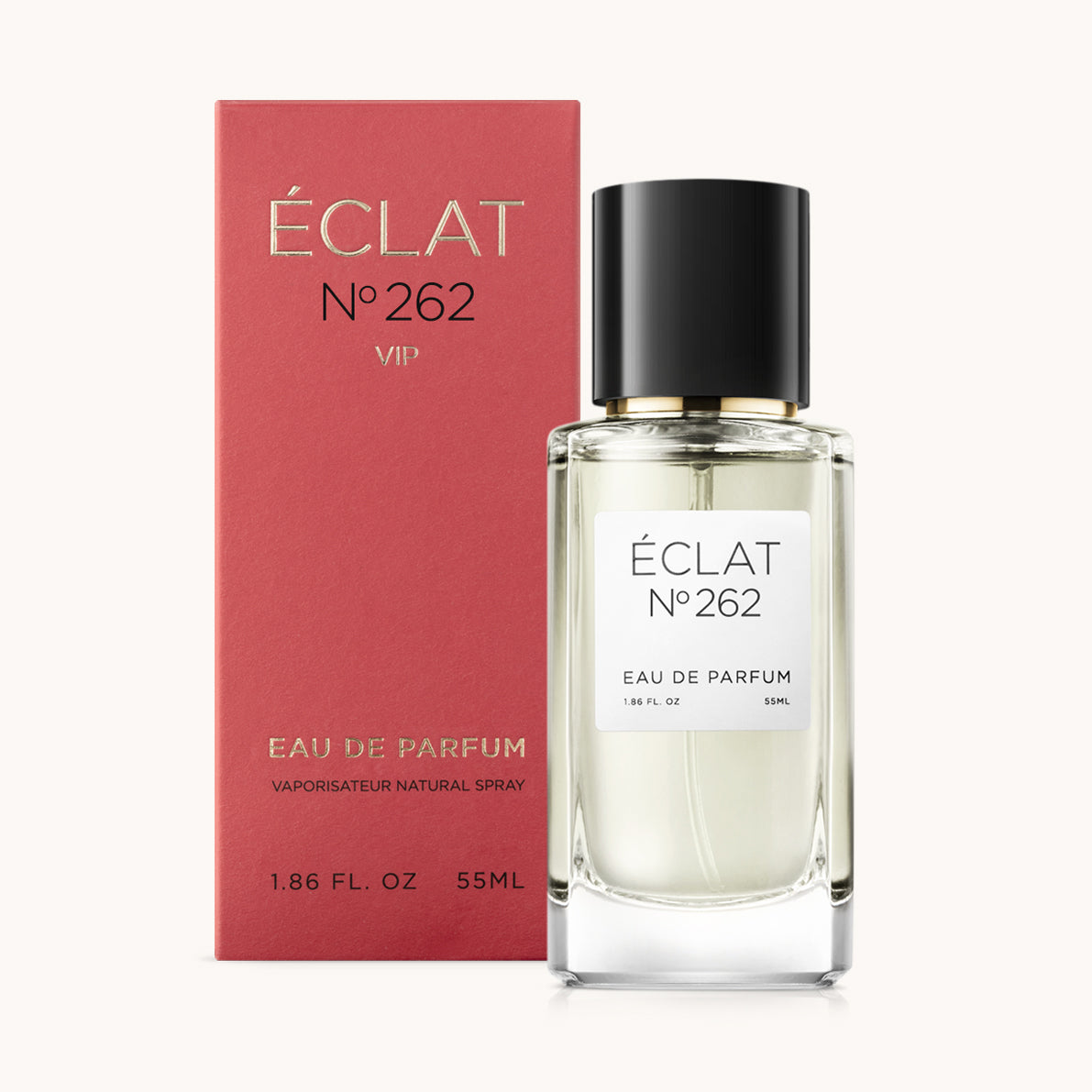 Ein facettierter Glasflakon von ÉCLAT VIP - Musky Apple mit schwarzer Kappe steht vor einer roten Verpackungsbox.